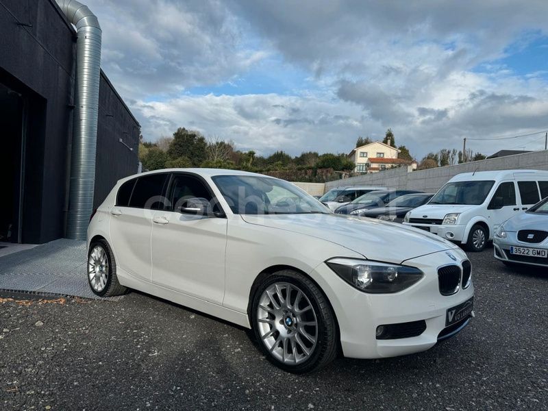 Blanco Usado 2014 BMW 116 Utilitario | 12.900 € - Imagen 1/4