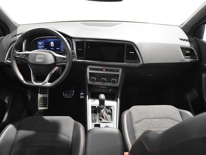 Begagnad Seat Ateca FR 150 HK (110 kW) 2025 Röd SUV