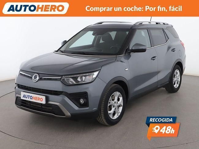 Gris Usado 2021 Ssangyong (KGM) Tivoli SUV | 14.499 € (Precio justo) - Imagen 1/3