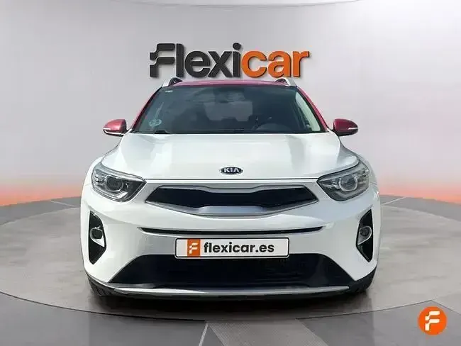 Usado Kia Stonic 120 HP (88 kW) 2018 Branco SUV