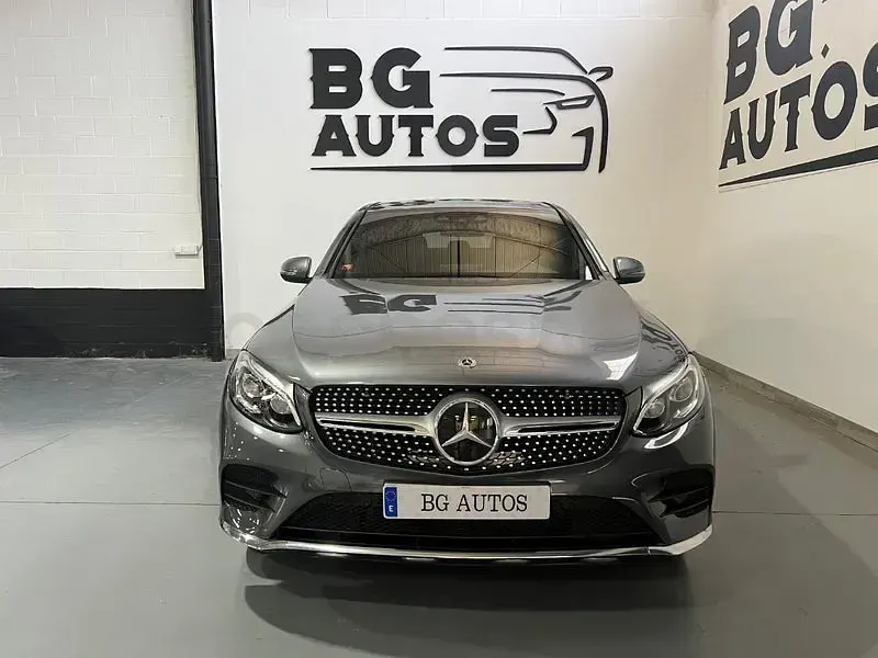 Usado Mercedes GLC250 204 CV (150 kW) 2017 Gris / plata SUV