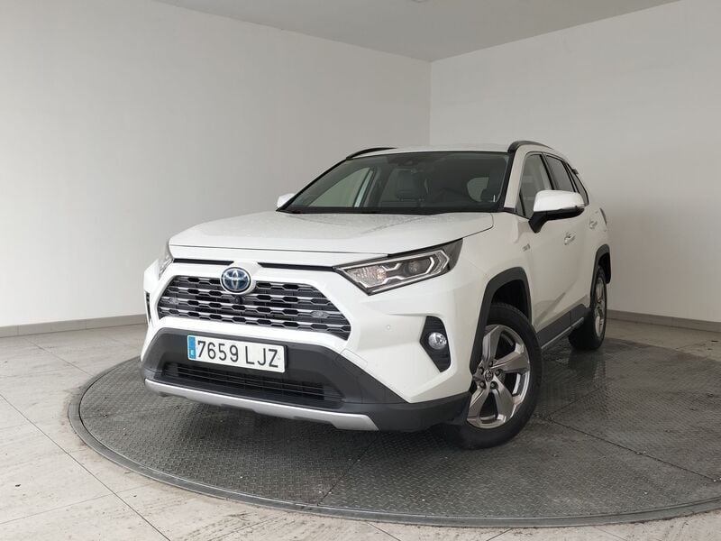 Blanco Usado 2020 Toyota RAV4 Hybrid Luxury SUV | 26.200 € (Un poco caro) - Imagen 1/4