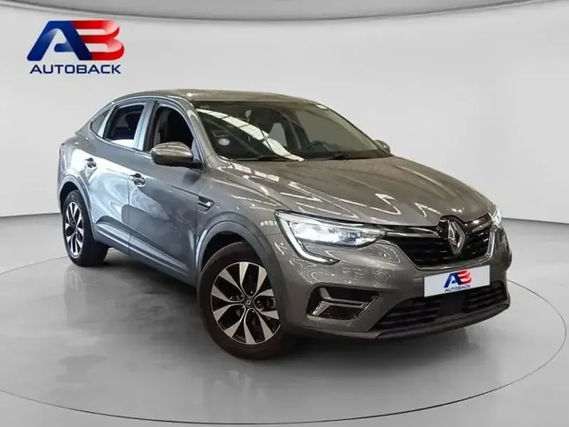 Usado Renault Arkana Equilibre 145 CV (106 kW) 2023 Marrón SUV