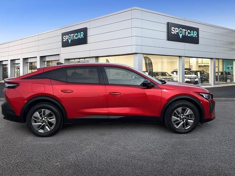 Usado Peugeot 408 Allure 131 CV (96 kW) 2024 Rojo Berlina