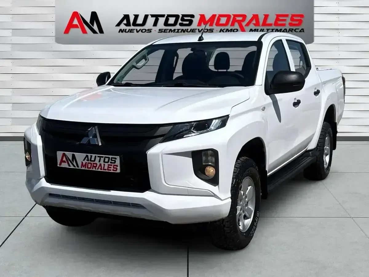 Usado Mitsubishi L200 152 CV (111 kW) 2021 Blanco Pickup/Camioneta
