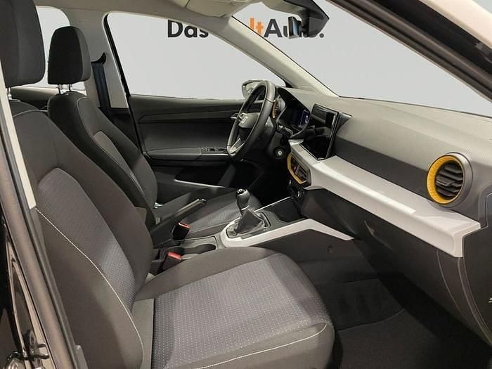 Usado Seat Arona Style 115 CV (84 kW) 2024 Negro SUV