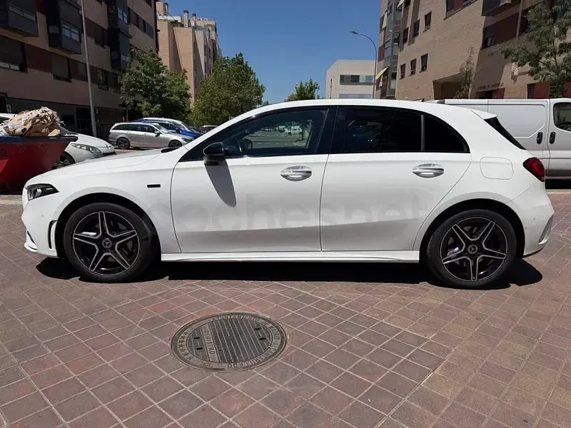 Usado Mercedes A250 218 CV (160 kW) 2021 Blanco Berlina