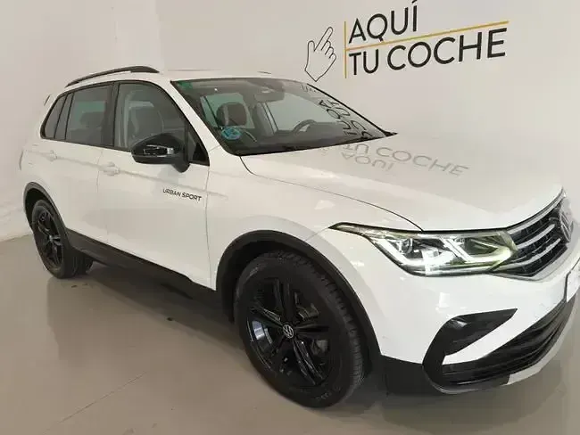 Usado VW Tiguan Sportline 150 CV (110 kW) 2022 Blanco SUV