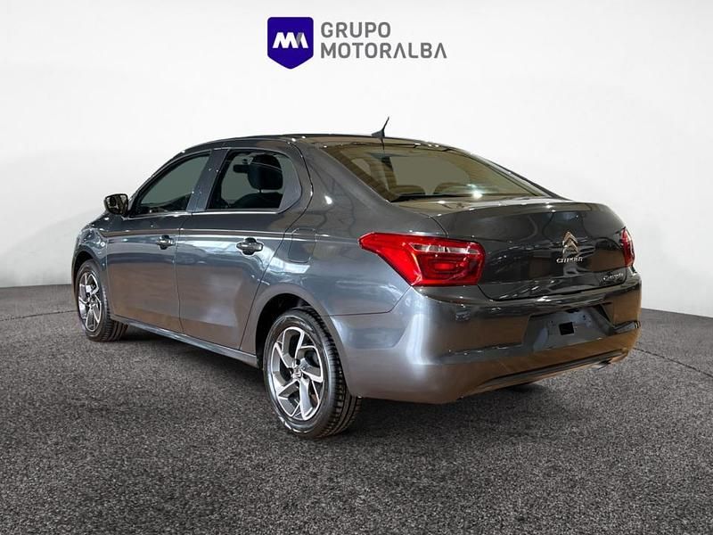 Usado Citroën C-Elysee I Shine 100 CV (73 kW) 2017 Gris / plata Berlina