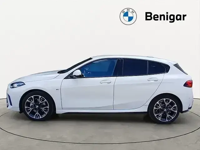 Usado BMW 118 Comfort Edition 150 CV (110 kW) 2025 Blanco Utilitario