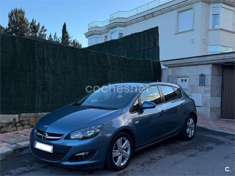 Azul Usado 2015 Opel Astra Excellence Berlina | 8300 € (Buen precio) - Imagen 1/4