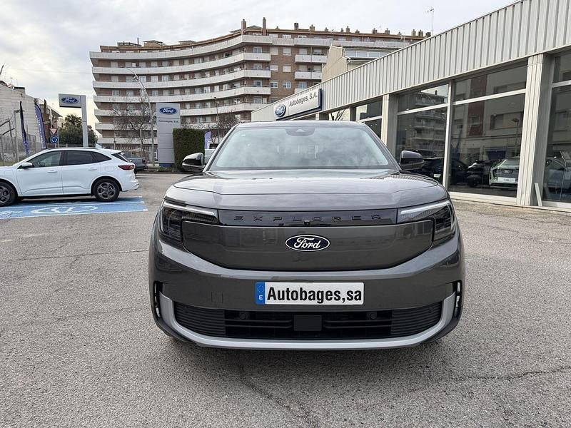 Nuevo Ford Explorer Premium 210 kW (286 CV) 2025 Gris SUV