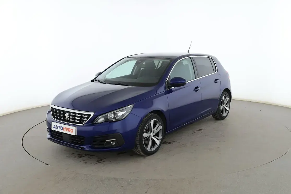 Usado Peugeot 308 Allure 130 CV (95 kW) 2018 Berlina