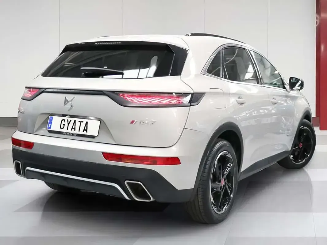 Usado DS Automobiles DS7 Crossback Performance Line Plus 226 CV (166 kW) 2021 Blanco SUV
