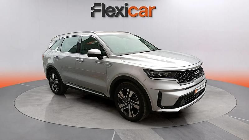 Usado Kia Sorento 232 CV (170 kW) 2023 Gris SUV