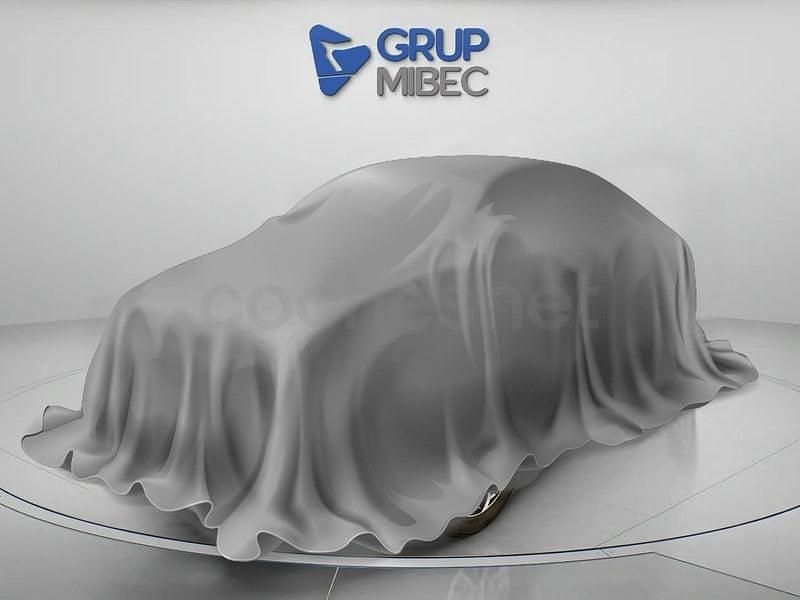 Usado Kia Sportage Plus 136 CV (100 kW) 2021 Gris / plata SUV