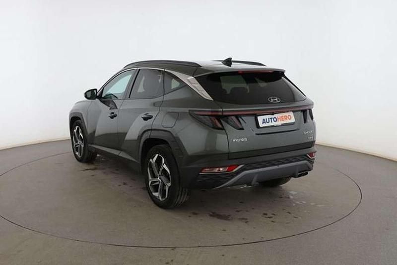 Usado Hyundai Tucson 232 CV (170 kW) 2021 Gris SUV