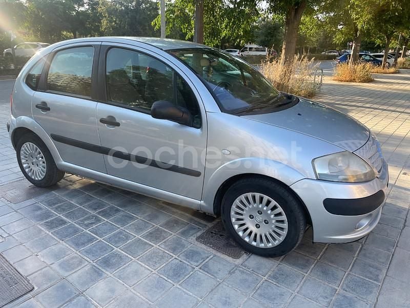 Gris / plata Usado 2004 Citroën C3 Exclusive Utilitario | 2790 € (Precio justo) - Imagen 1/4