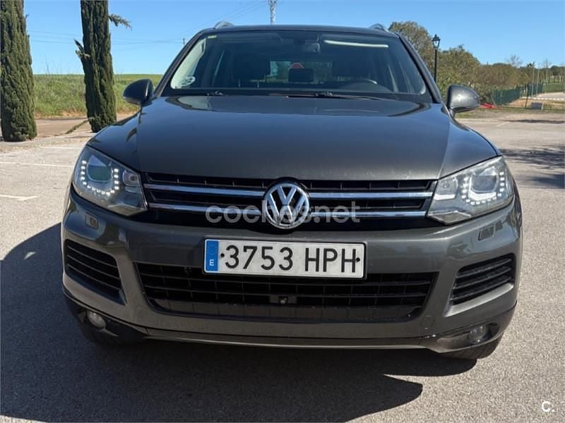 Usado VW Touareg 245 CV (180 kW) 2013 Gris / plata SUV