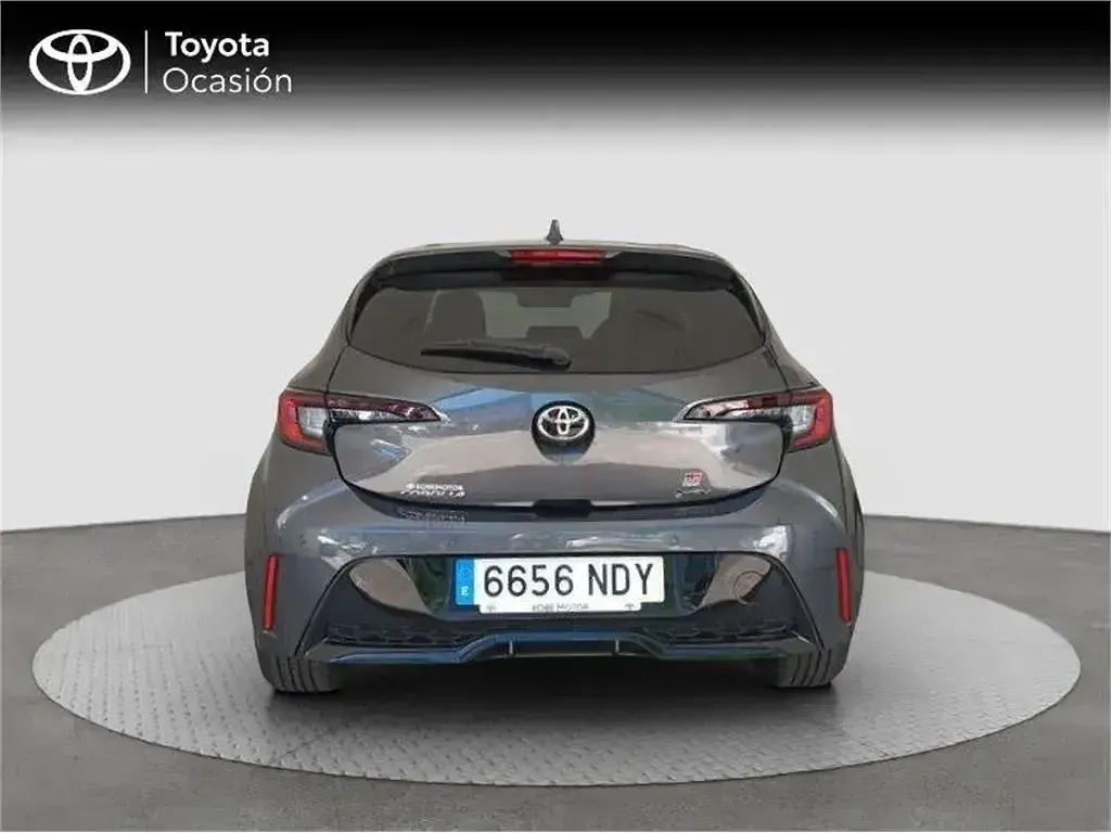 Usado Toyota Corolla Sport 140 CV (102 kW) 2025 Gris Monovolumen