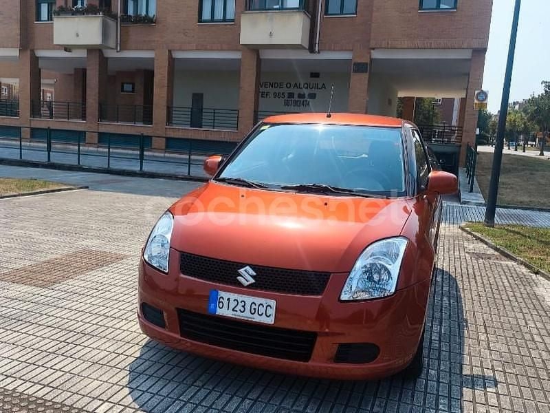 Naranja Usado 2008 Suzuki Swift GL Berlina | 4000 € (Precio justo) - Imagen 1/4