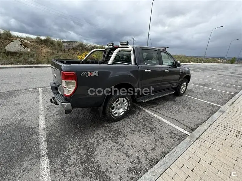 Usado Ford Ranger XLT 160 CV (117 kW) 2017 Negro Pickup/Camioneta