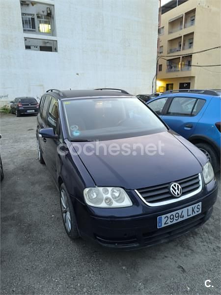 Usado VW Touran Advance 140 CV (102 kW) 2006 Azul Monovolumen
