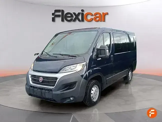 Usado Fiat Ducato 150 CV (110 kW) 2025 Azul Van
