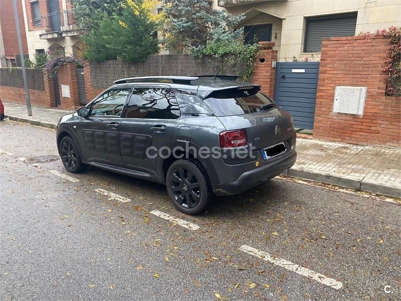 Usado Citroën C4 Cactus Shine Edition 92 CV (67 kW) 2014 Gris / plata Utilitario