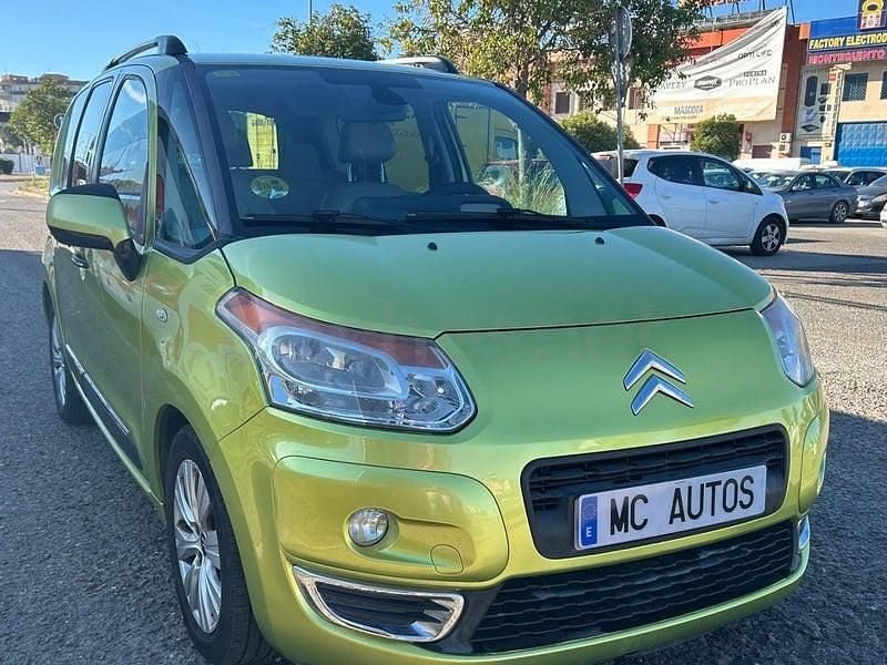 Usado Citroën C3 Picasso 92 CV (67 kW) 2012 Verde Monovolumen