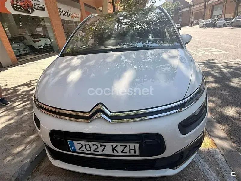 Usado Citroën C4 SpaceTourer Feel 130 CV (95 kW) 2019 Blanco Monovolumen