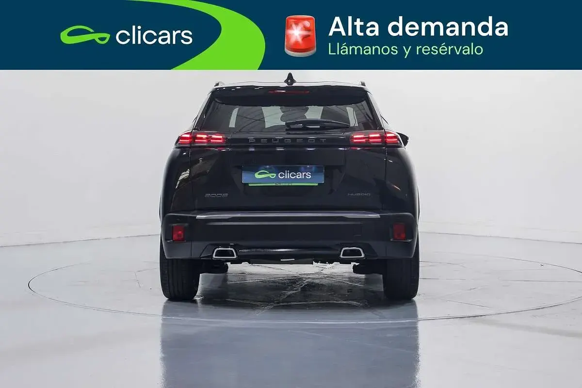 Usado Peugeot 2008 Allure 136 CV (100 kW) 2025 Negro SUV