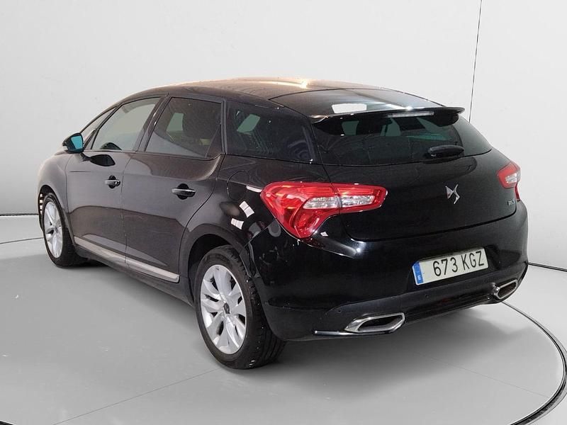 Usado DS Automobiles DS5 Style 120 CV (88 kW) 2018 Negro Utilitario