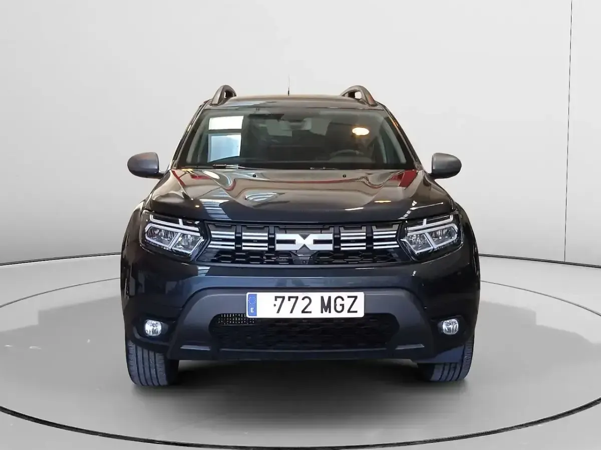 Usado Dacia Duster Journey 101 CV (74 kW) 2023 Gris SUV