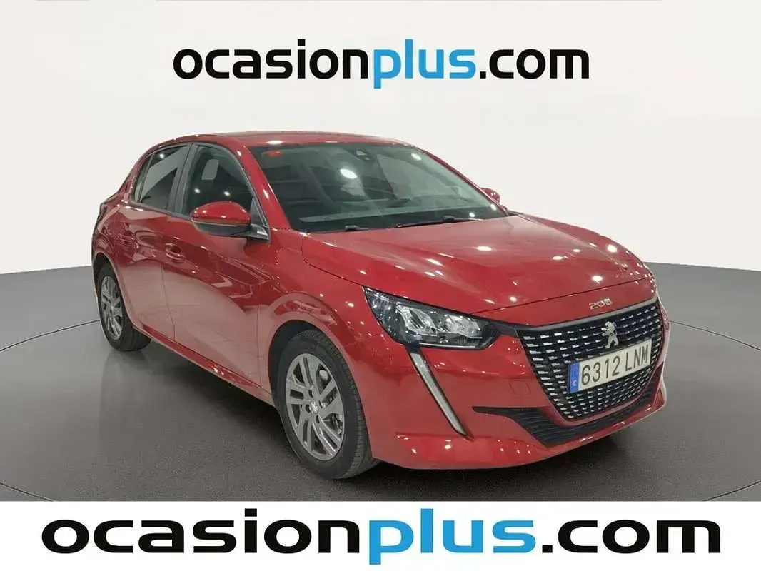 Usado Peugeot 208 Active 102 CV (75 kW) 2021 Rojo Utilitario