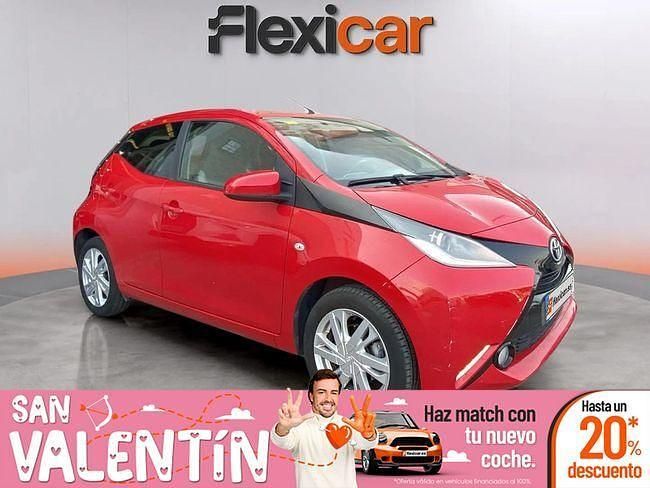 Rojo Usado 2018 Toyota Aygo X-play Utilitario | 10.290 € (Precio justo) - Imagen 1/4