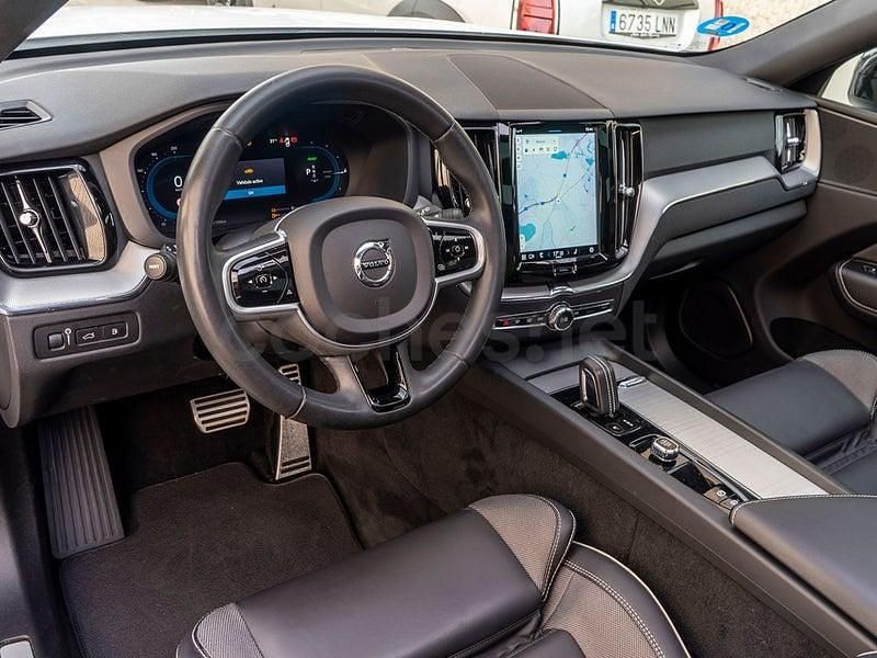 Usado Volvo XC60 R-Design 340 CV (250 kW) 2021 Blanco SUV