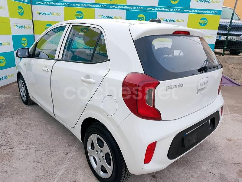 Usado Kia Picanto 67 CV (49 kW) 2022 Blanco Utilitario