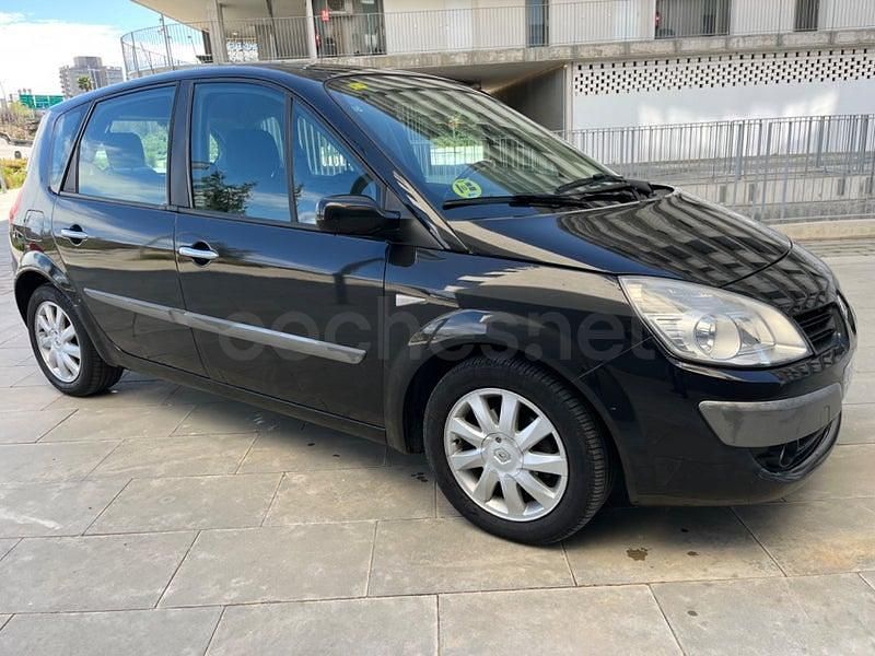 Usado Renault Scénic II Dynamique 105 CV (77 kW) 2007 Negro Monovolumen