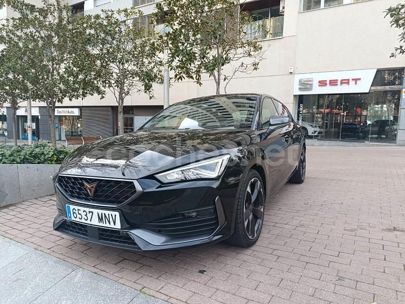 Negro Usado 2024 Cupra Leon Berlina | 26.950 € (Buen precio) - Imagen 1/4