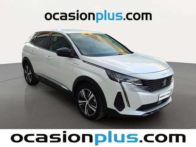 Usado Peugeot 3008 Allure 156 CV (114 kW) 2023 Blanco Monovolumen