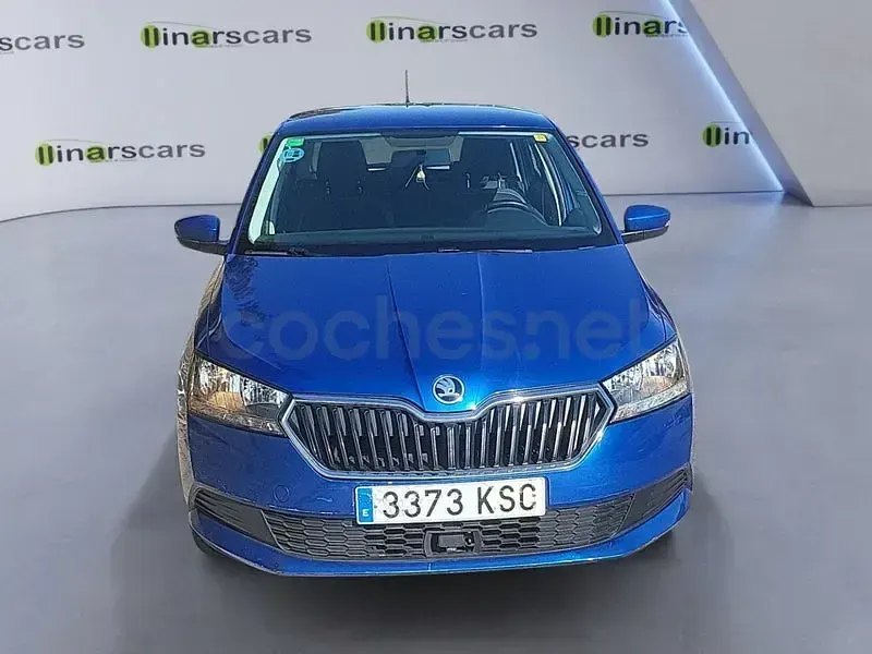 Usado Skoda Fabia Ambition 95 CV (69 kW) 2018 Azul Berlina