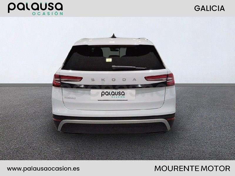 Usado Skoda Kodiaq Selection 150 CV (110 kW) 2025 Blanco SUV