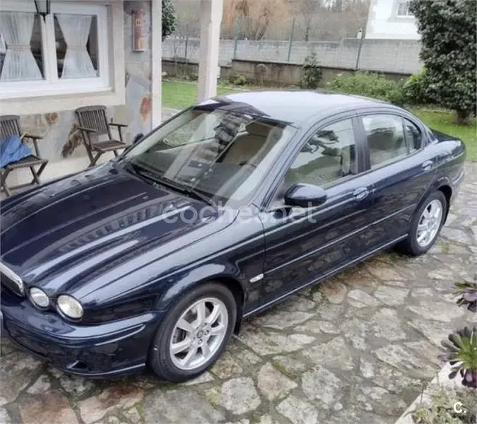Usado Jaguar X-type Classic 155 CV (114 kW) 2005 Azul Berlina