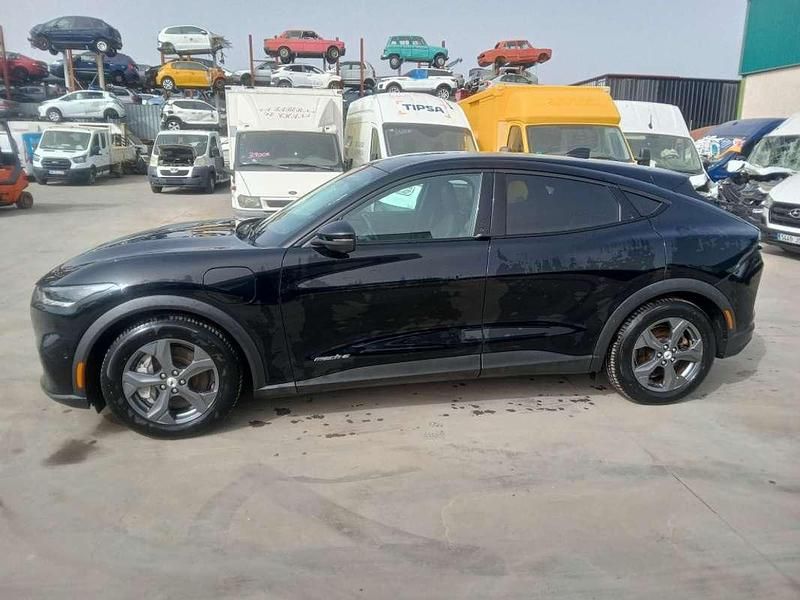 Usado Ford Mustang Mach-E 197 kW (269 CV) 2022 Negro SUV
