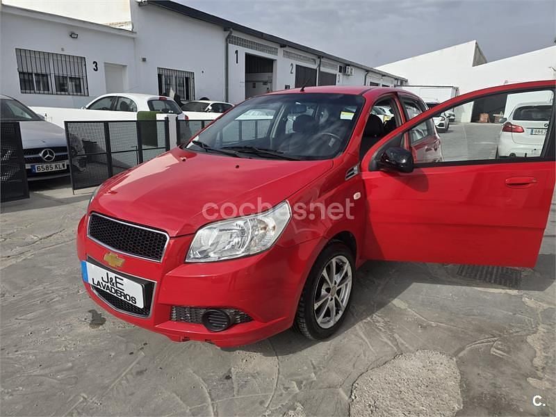 Usado Chevrolet Aveo LT 100 CV (73 kW) 2009 Rojo Berlina