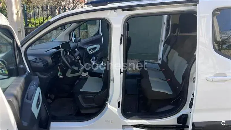 Usado Citroën e-Berlingo Feel 102 CV (75 kW) 2021 Blanco Monovolumen