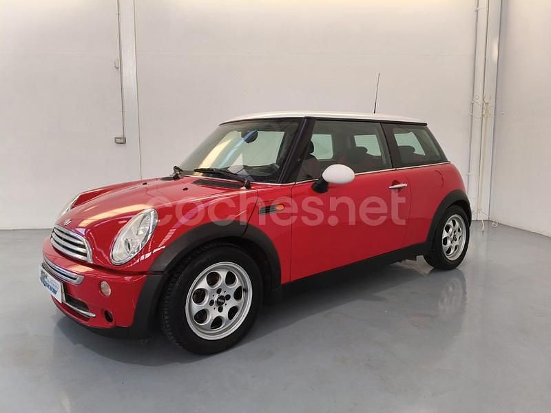 Usado Mini Cooper 116 CV (85 kW) 2005 Rojo Utilitario