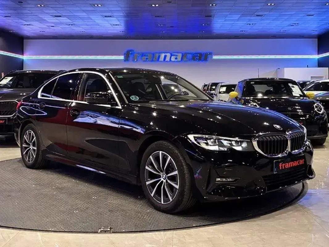 Usado BMW 318 Executive 150 CV (110 kW) 2020 Negro Berlina