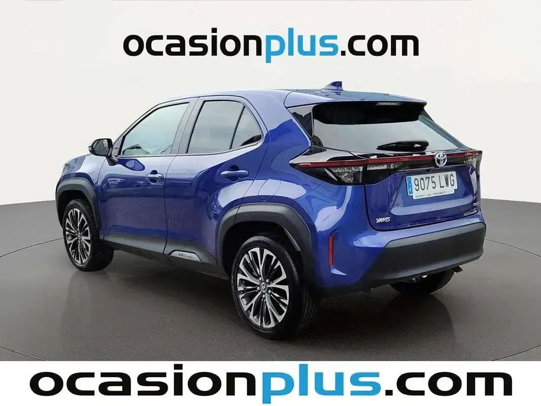 Usado Toyota Yaris Cross Style 116 CV (85 kW) 2022 Azul SUV